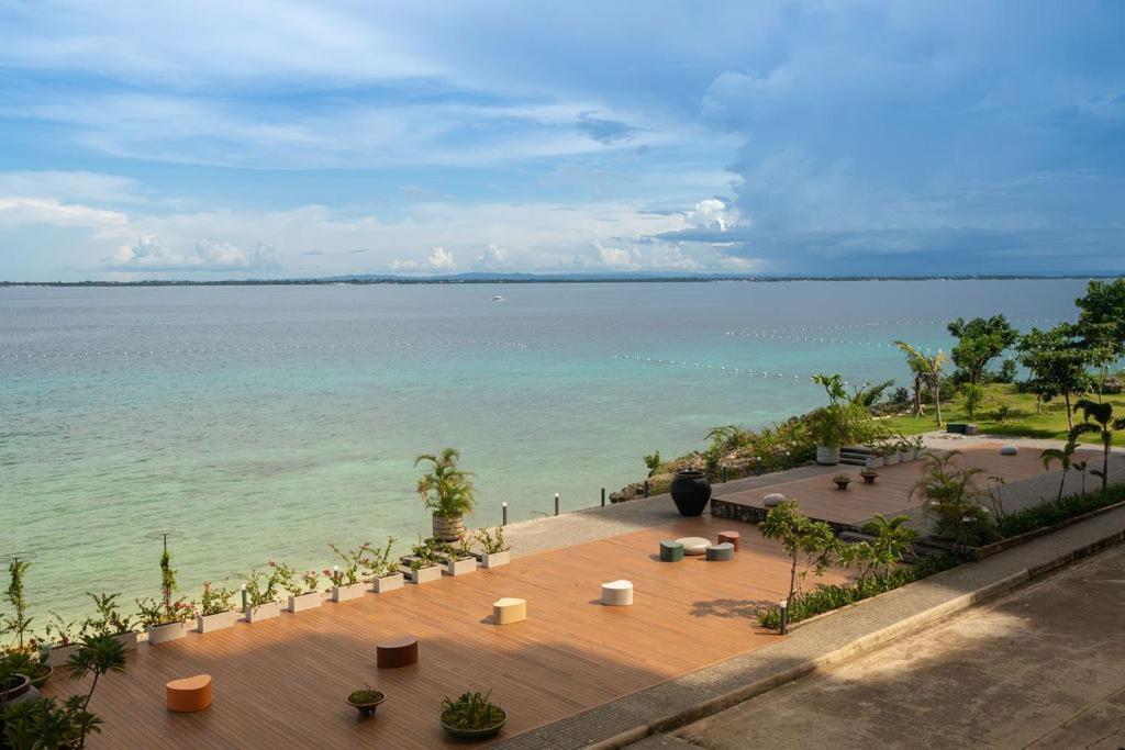 The Reef Island Resort Mactan, Cebu Lapu-Lapu City Exterior photo